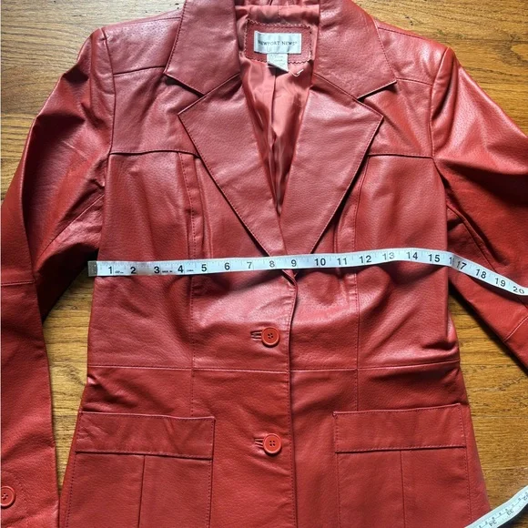 Newport News Red Leather Blazer/Jacket Size 8 - Picture 5 of 11